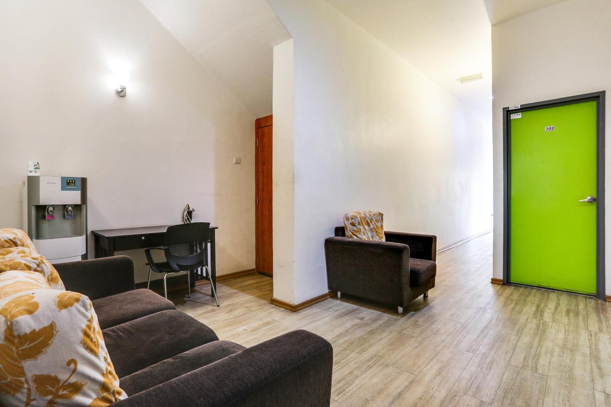 Selesa View Bukit Gambir Hotel Екстериор снимка
