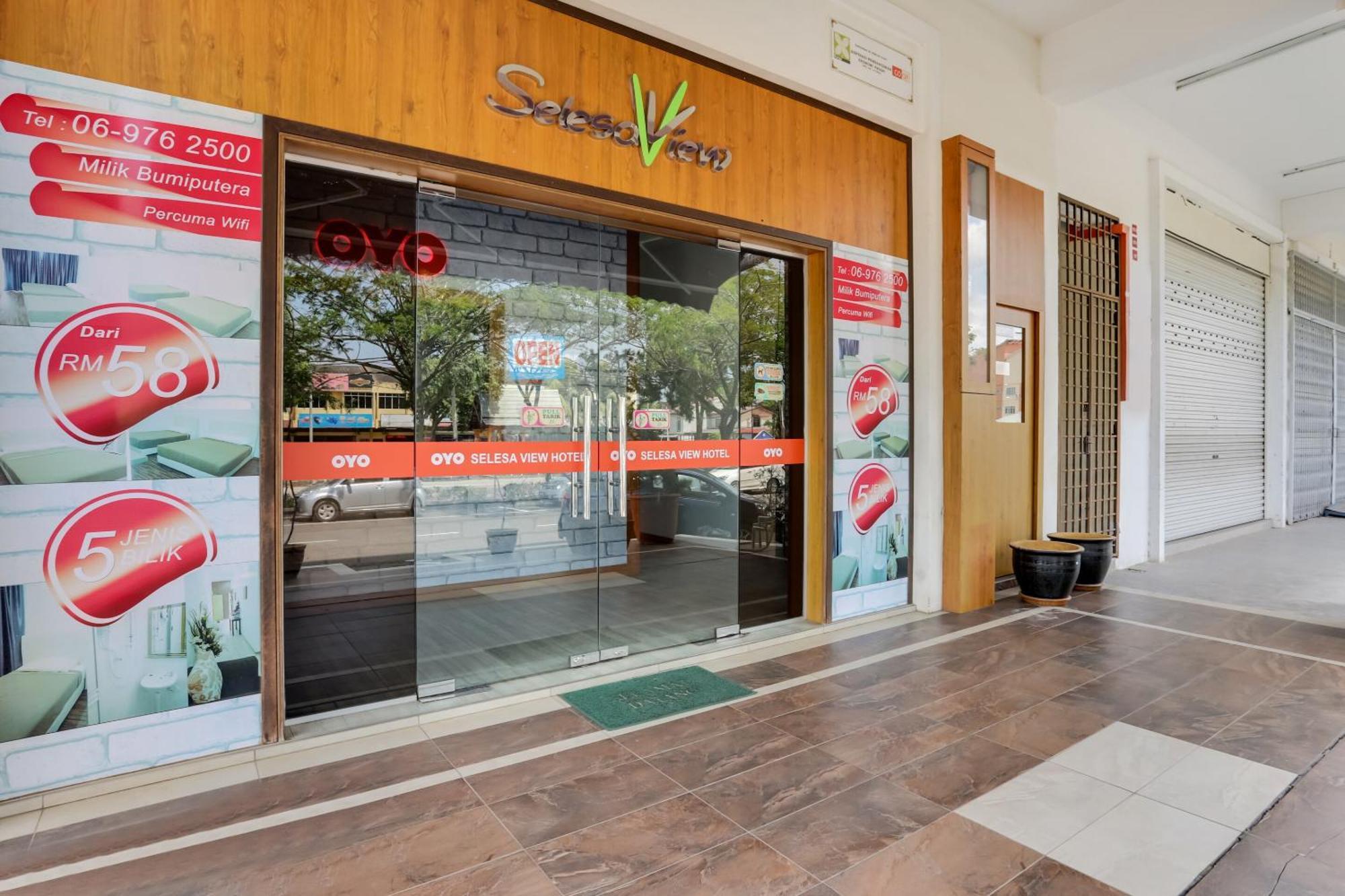Selesa View Bukit Gambir Hotel Екстериор снимка