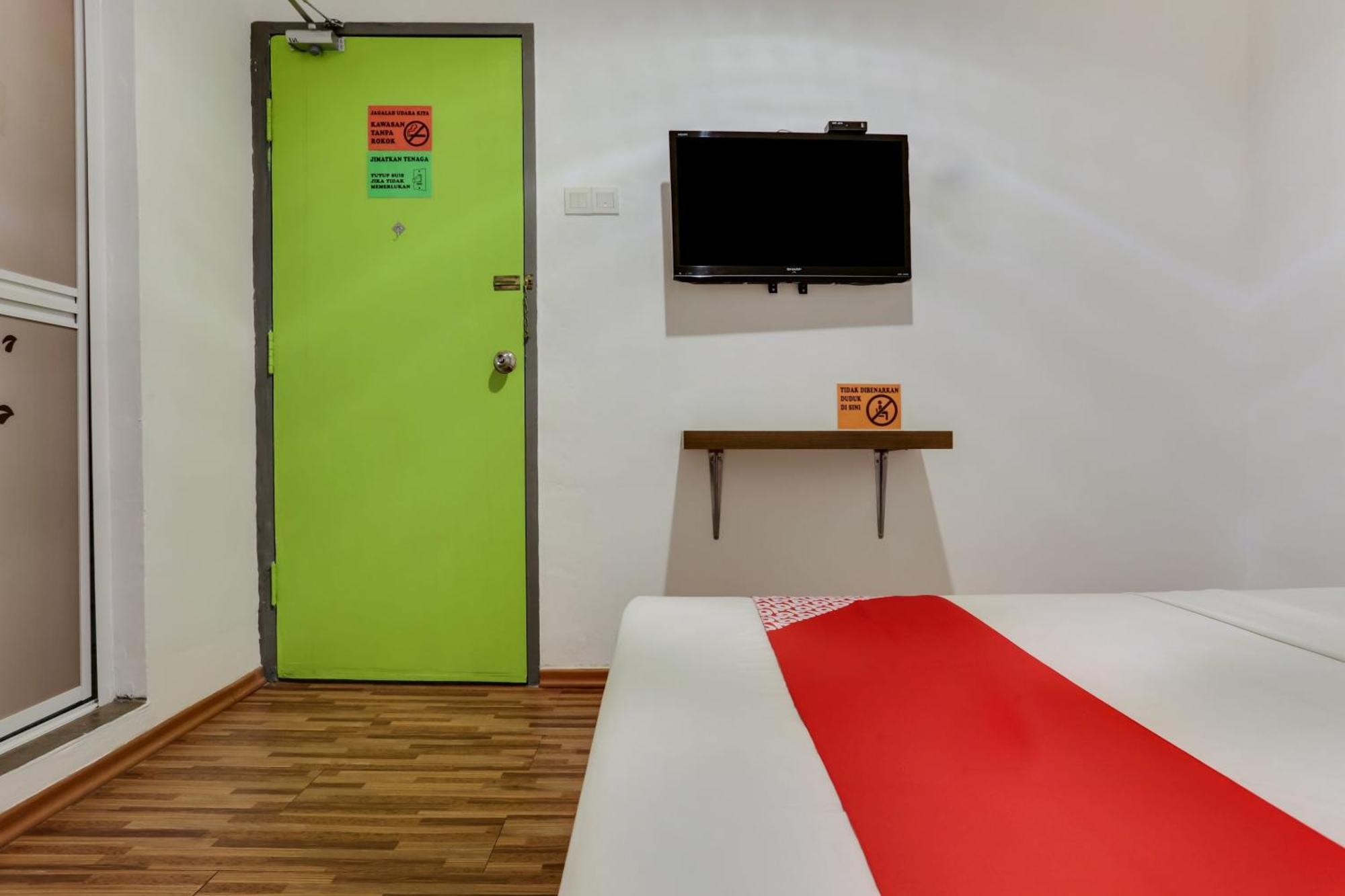 Selesa View Bukit Gambir Hotel Екстериор снимка